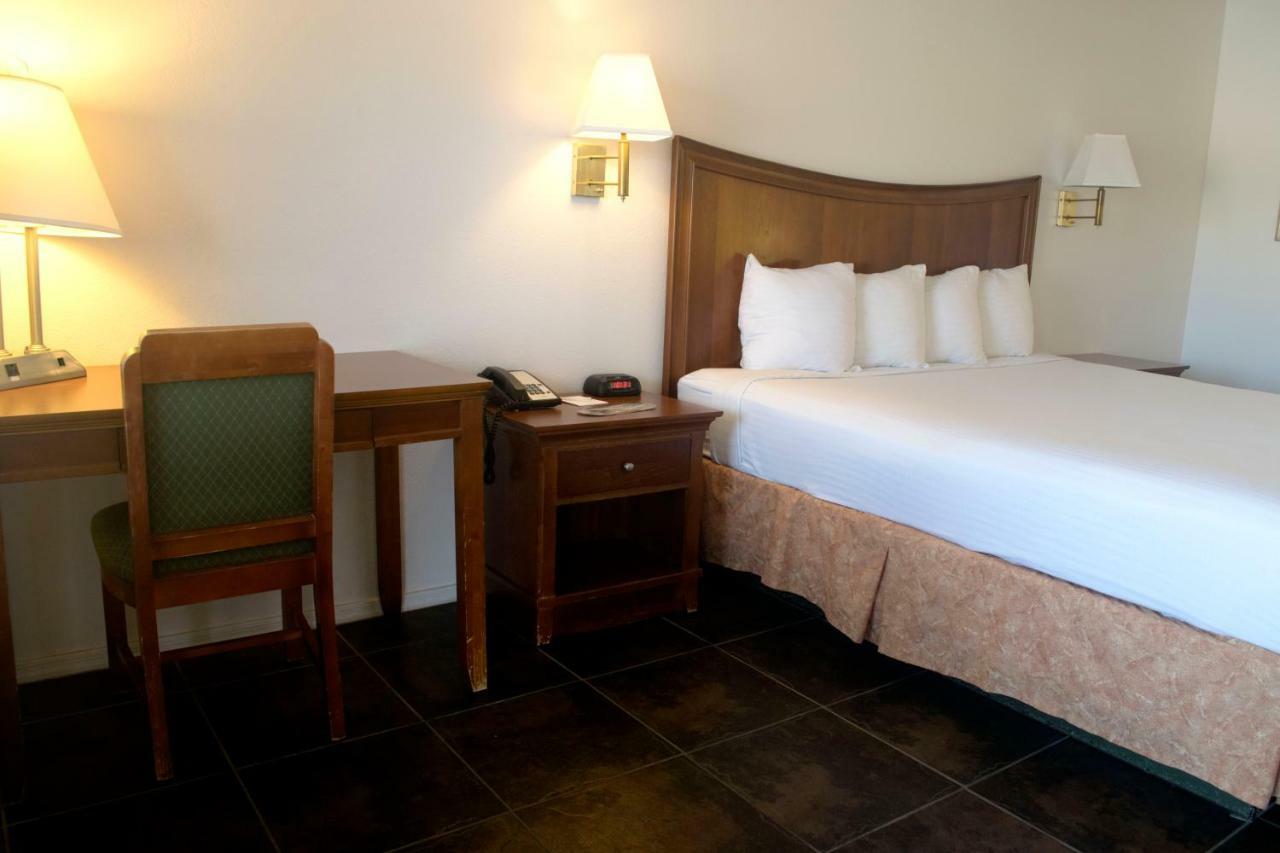 Rio Del Sol Inn נידלס מראה חיצוני תמונה