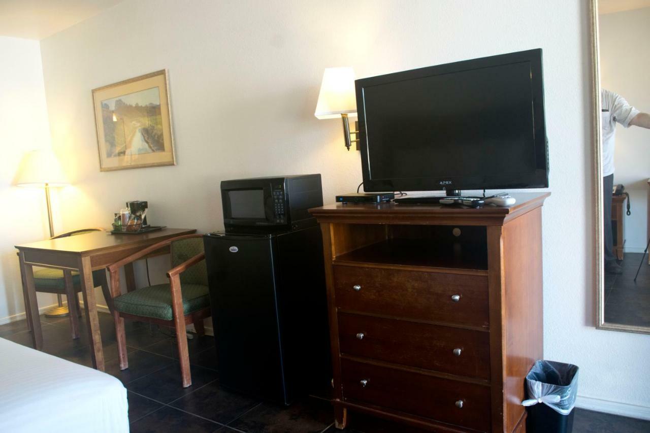 Rio Del Sol Inn נידלס מראה חיצוני תמונה
