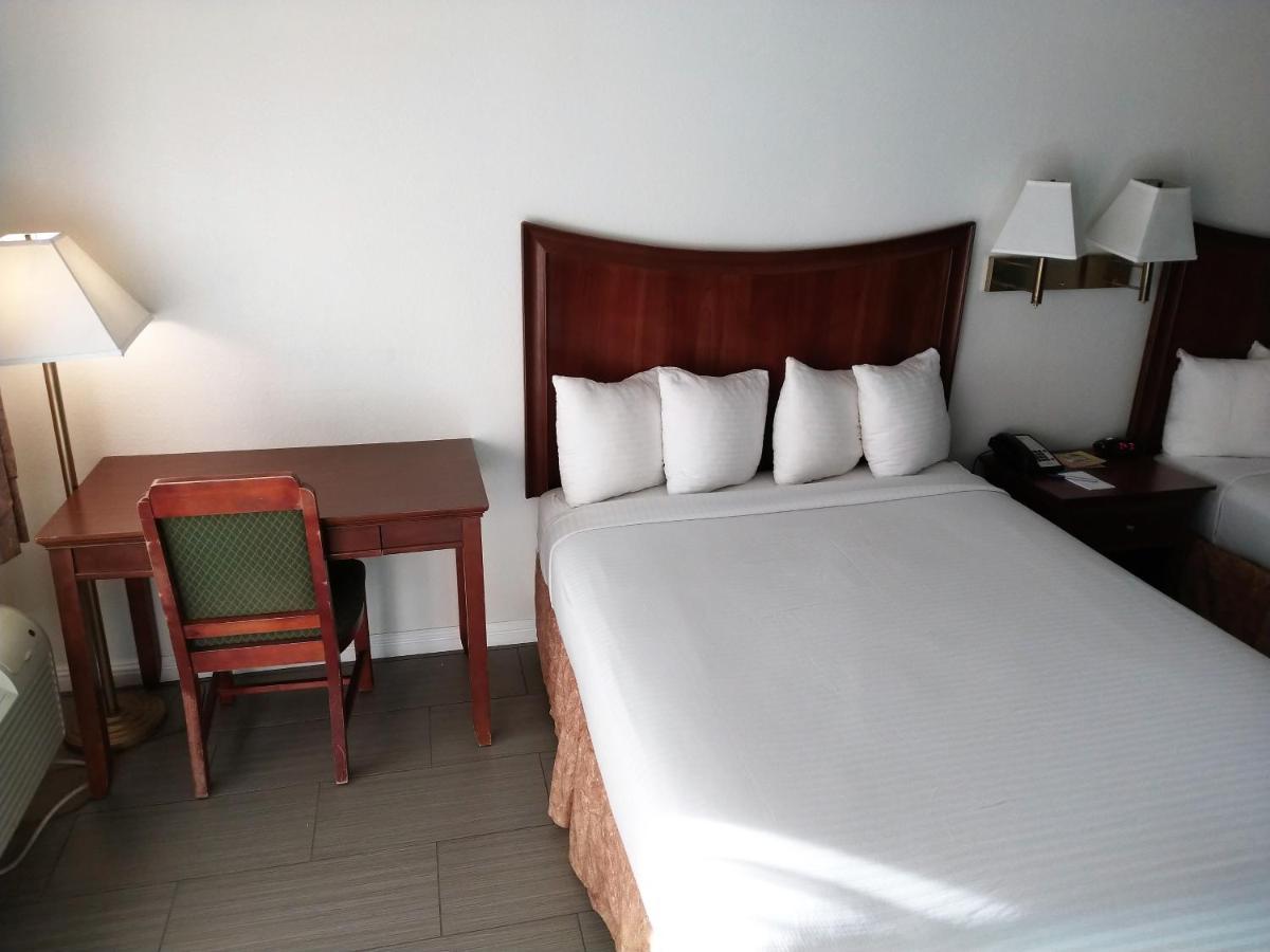 Rio Del Sol Inn נידלס מראה חיצוני תמונה